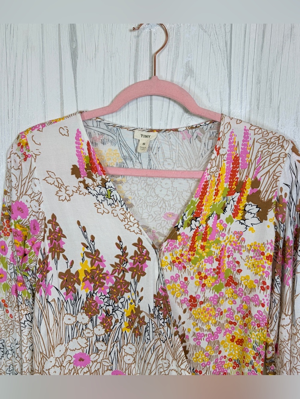 TINY | ANTHROPOLOGIE | Callie Floral Top, Small - Picture 5 of 12